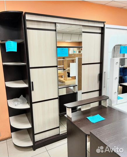 Шкаф купе сакура с угловым завершением