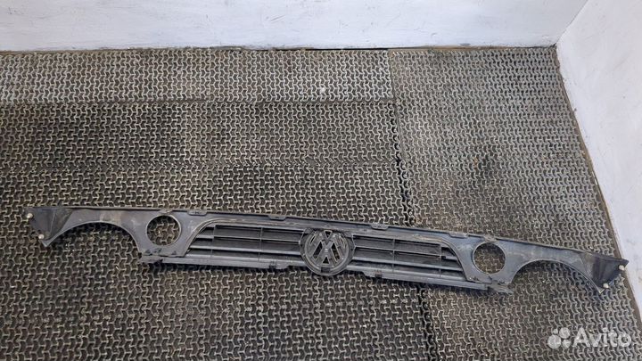 Решетка радиатора Volkswagen Lupo, 1999
