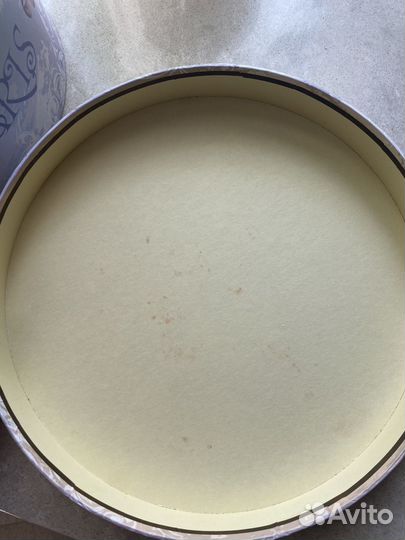 Подарочные коробки круглые