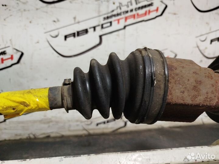 Привод mazda Z6 ZY-VE axela mazda3 BK BK5P передний правый подвесной под болт атм 2WD FR022550X XE24