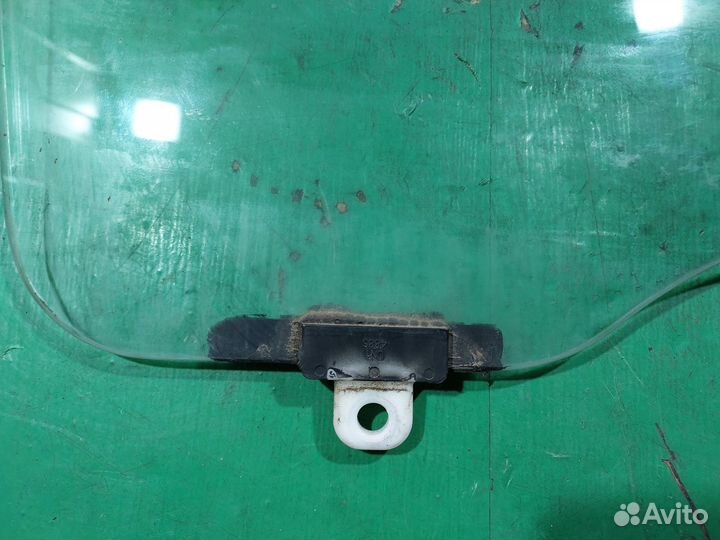 Стекло двери передней R L200/4 mitsubishi L200 (2006-2015)