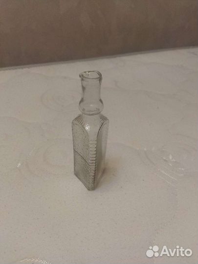 Старинные бутылки