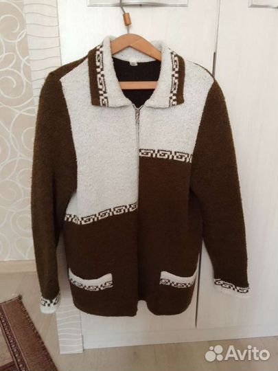 Шерстяная кофта на молнии