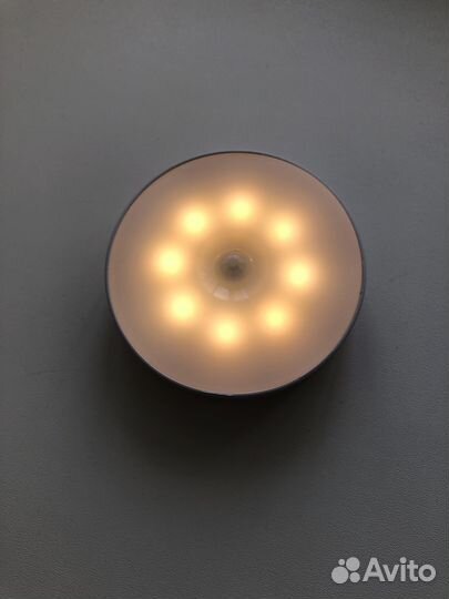 Светодиодный светильник с датчиком движения (3 шт)