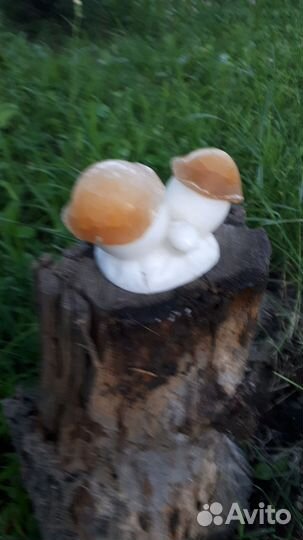 Статуэтка шкатулка из мрамора Грибочки из СССР