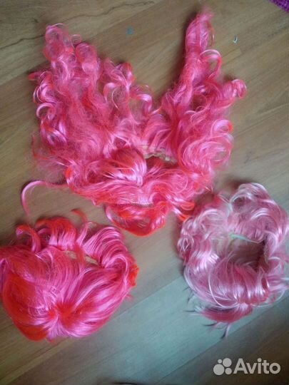 Маски, аксессуары для праздника