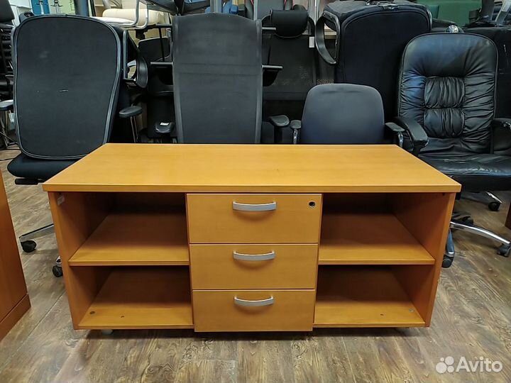 Кабинет руководителя б/у Flector 01319-вшс