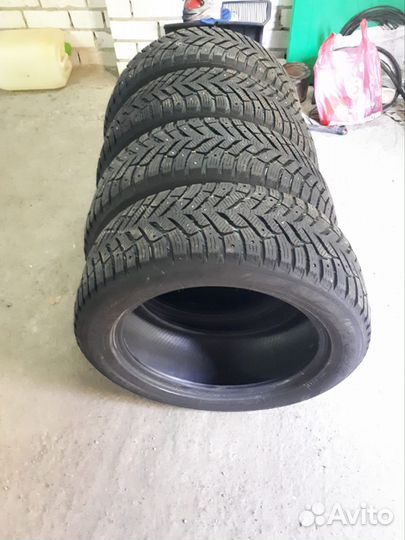 Toyo Observe Ice-Freezer 215/55 R17 98T