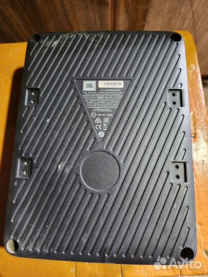 JBL basspro nano