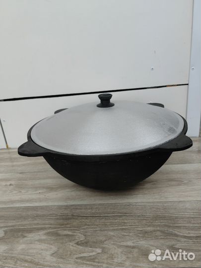 Казан чугунный 12 литров новый
