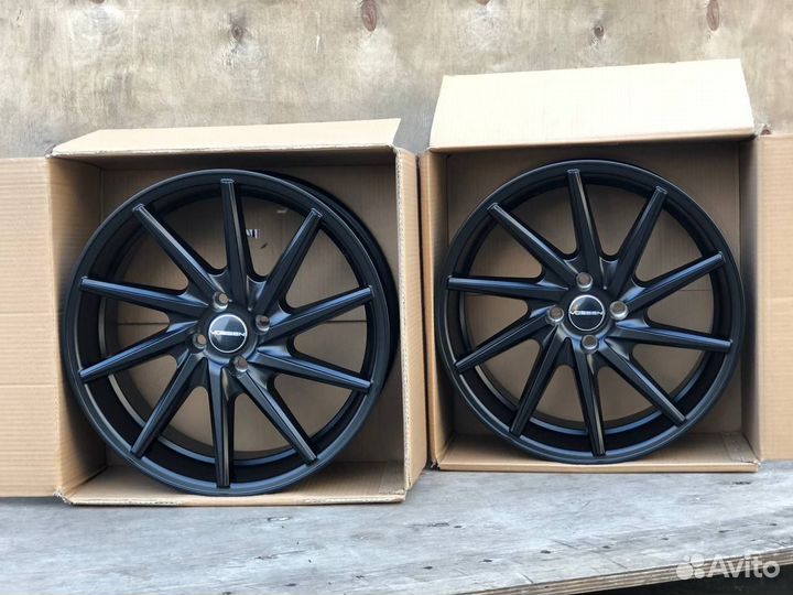 Диски 17 4*98 Vossen CVT Черный матовый MB