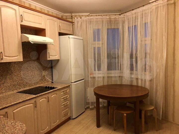 2-к. квартира, 58 м², 16/17 эт.