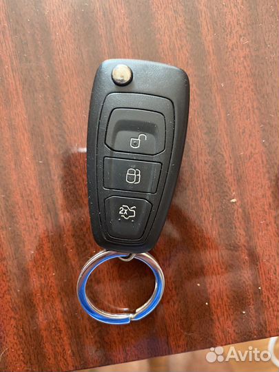 Оригинальный ключ от машмны форд фокус 3