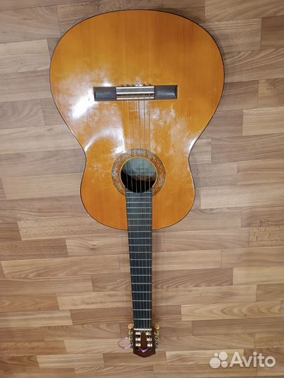 Гитара yamaha c40
