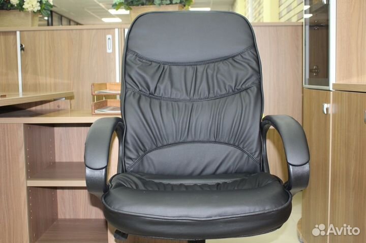 Кресло руководителя Канц Ультра