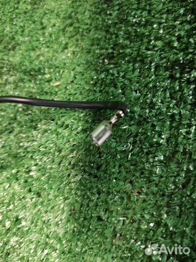 Кнопки мультимедиа на руль Toyota Auris E150 2009