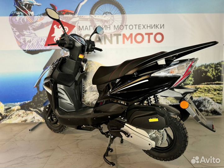 Скутер spark 125