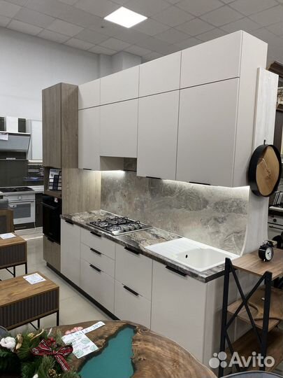 Кухонный гарнитур