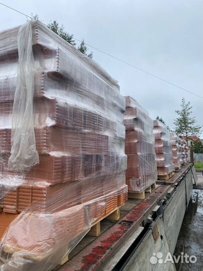 Кирпич рядовой красный