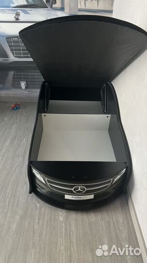 Кровать машина