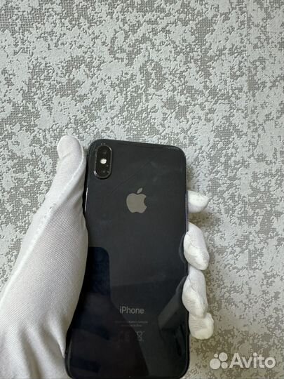 iPhone X, 64 ГБ