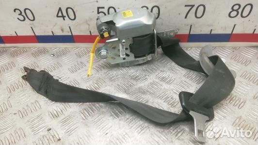 Ремень безопасности с пиропатроном сиденья передне