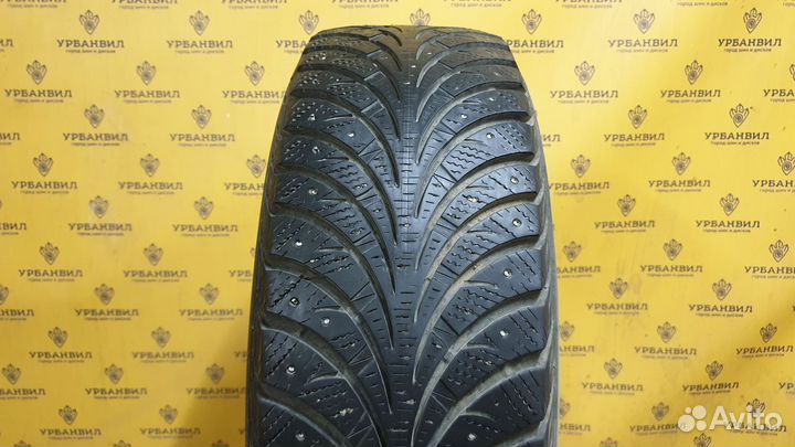 Sava Eskimo Stud 215/65 R16 98T