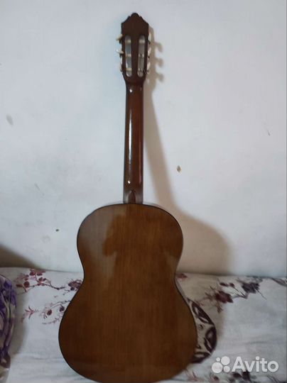 Классическая гитара yamaha c40