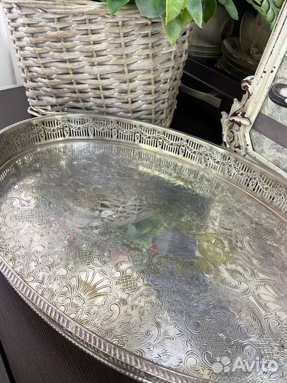 Поднос. Серебрение по латуни. Англия