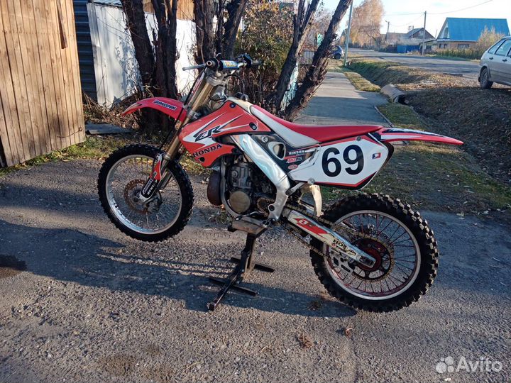 Honda cr 250 r
