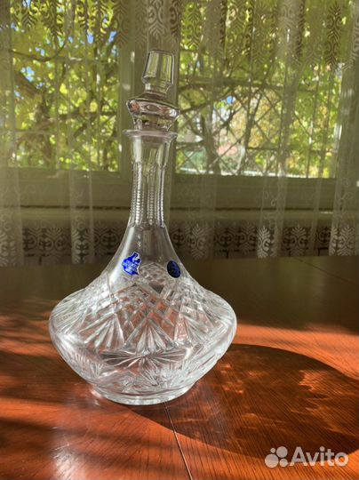 Графин хрустальный