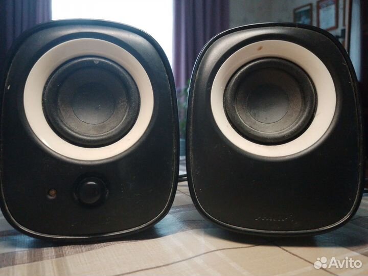 Колонки Philips для компьютера