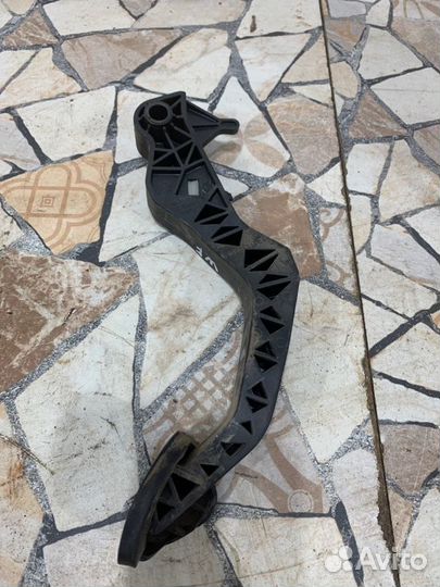 Педальный узел Skoda Fabia хэтчбэк 1.4 BXW 2008