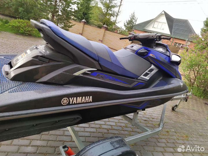 Yamaha FX cruiser
