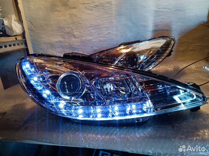 Фары Peugeot 206