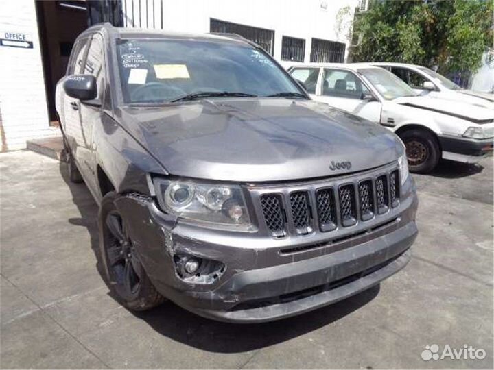 Разбор на запчасти Jeep Compass