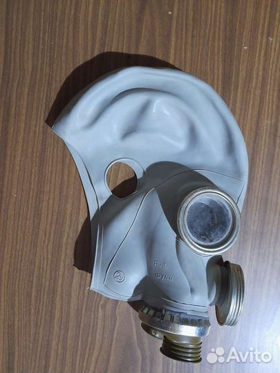 Противогаз военный