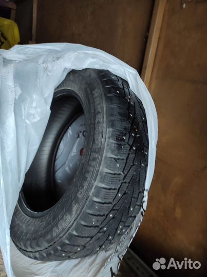 Nokian Tyres Hakkapeliitta 7 SUV 265/65 R17 106T