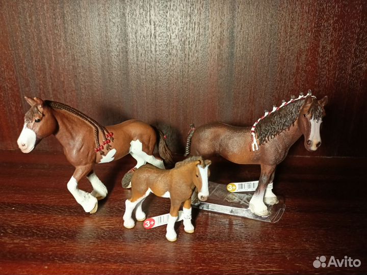 Фигурки лошадей schleich