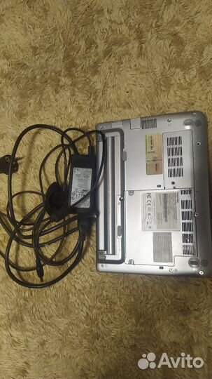 Нетбук Toshiba