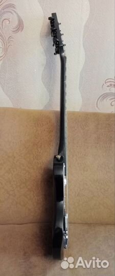 Travel электрогитара с комбиком