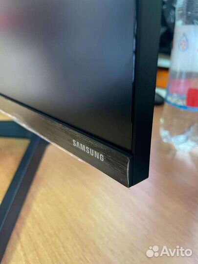 Монитор Samsung 24 f24t350fhi