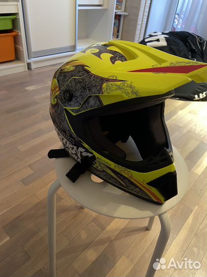 Детский шлем защитный