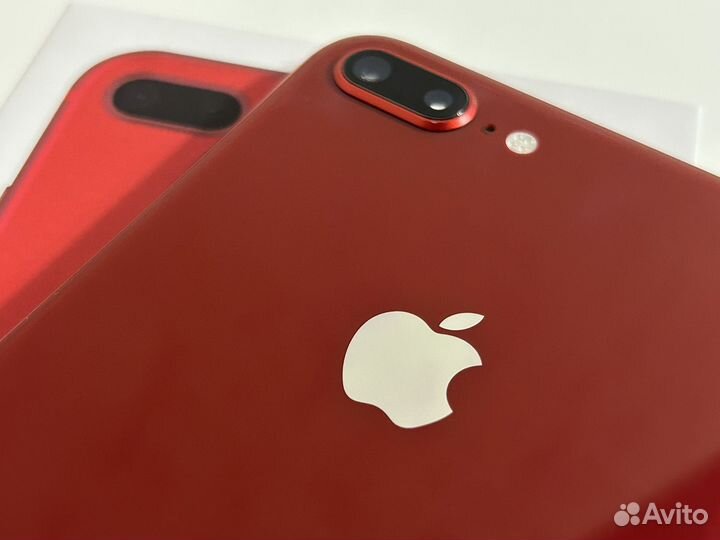 iPhone 8 plus Product RED в идеале