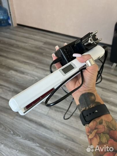 Ультразвуковой инфракрасный утюжок для волос