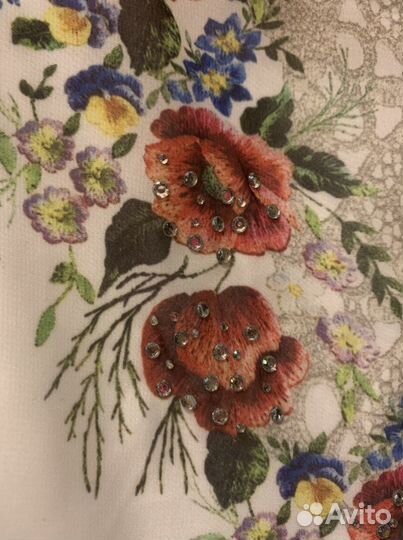 Нарядное платье на р 122