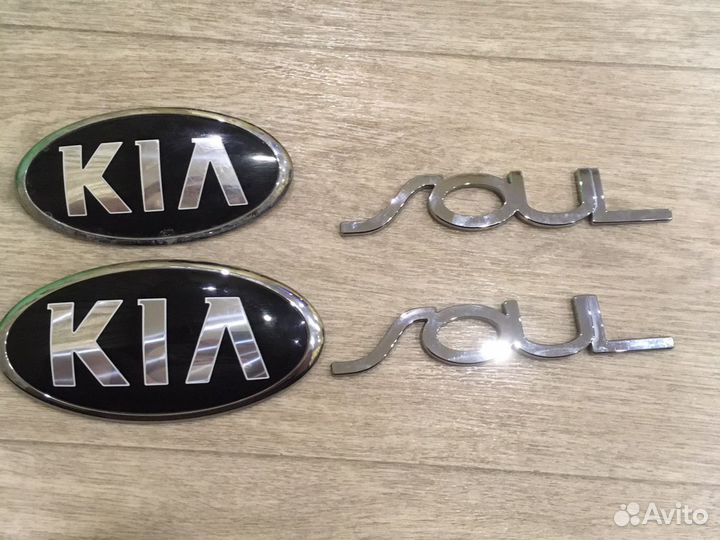 Значок Kia Киа эмблема значка