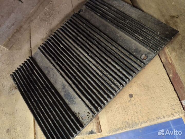 Усилитель акустический Volvo XC90