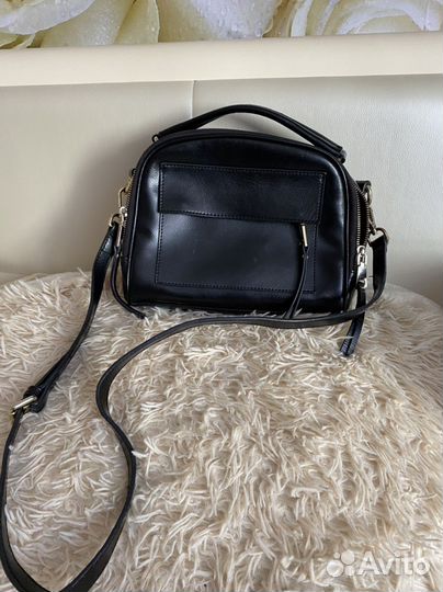 Продам кожаную сумку