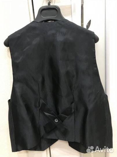 Пиджак с жилеткой